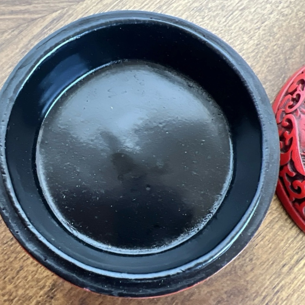 Red CineseCinnabar Carved Decorative Box - Picture 3 of 7